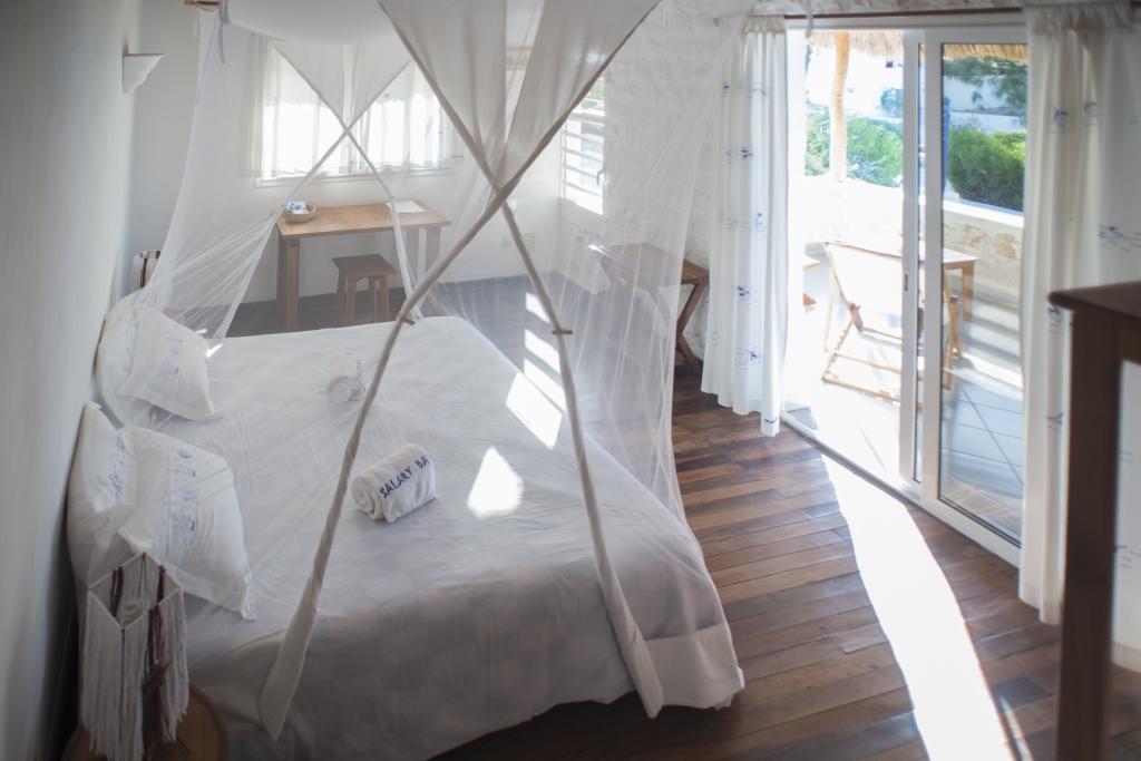 Salary Bay Hotel Tsifota Екстериор снимка