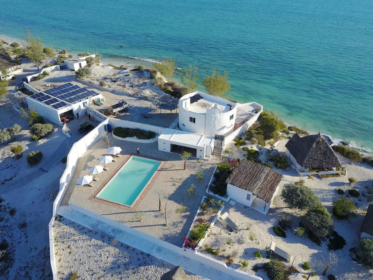 Salary Bay Hotel Tsifota Екстериор снимка